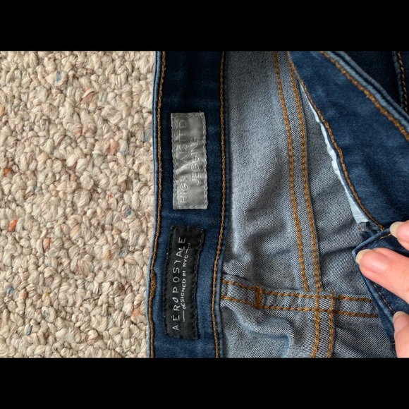 high waisted jeans - Picture 2 of 3